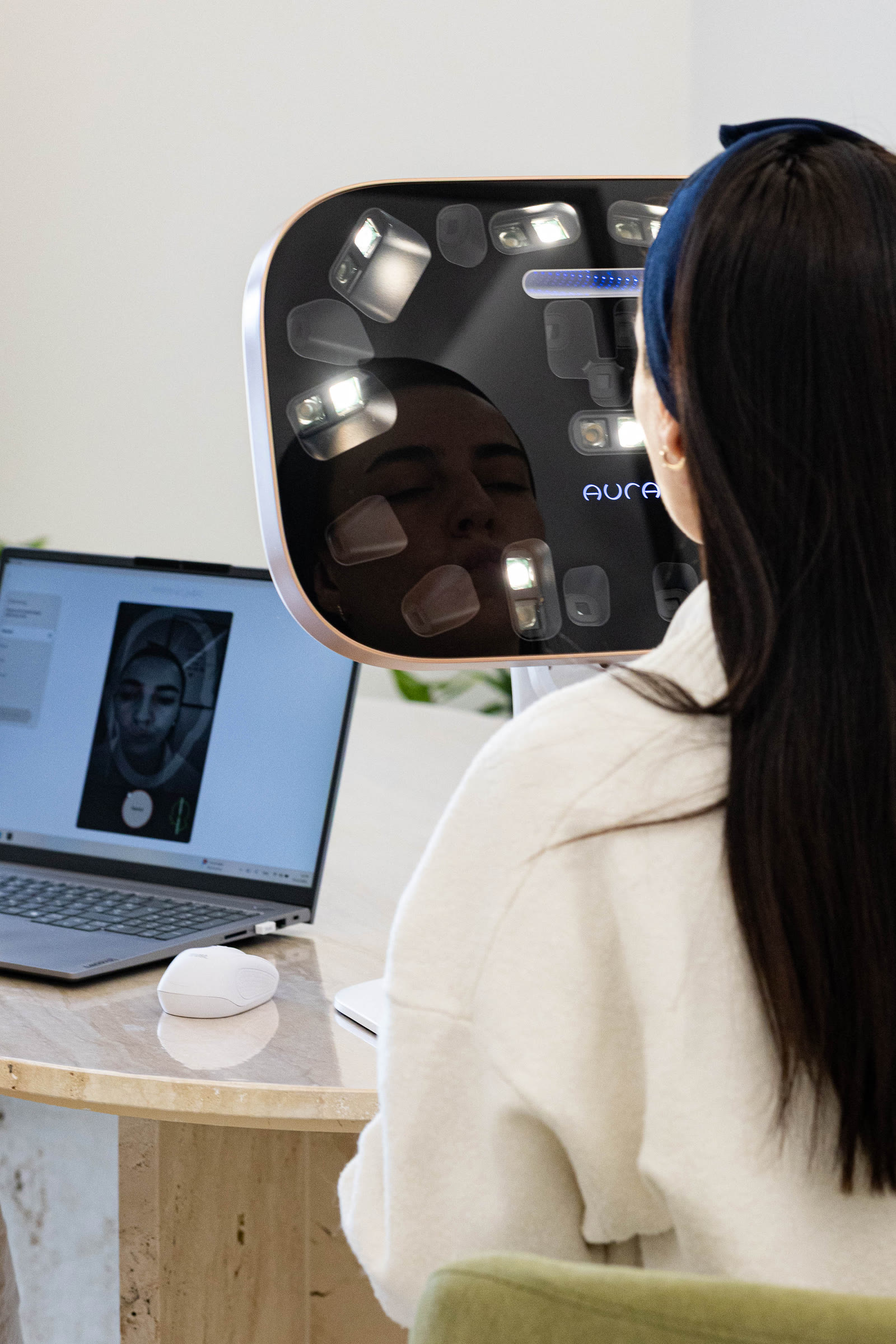 Aura Reality 3D dijagnostika kože u toku, alternativa AI analizi kože sa telefona